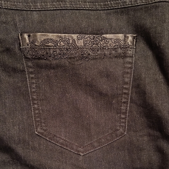 Simon Chang Black Denim Jeans With Black Leather Details On The Sides. Size 14. - Picture 7 of 13